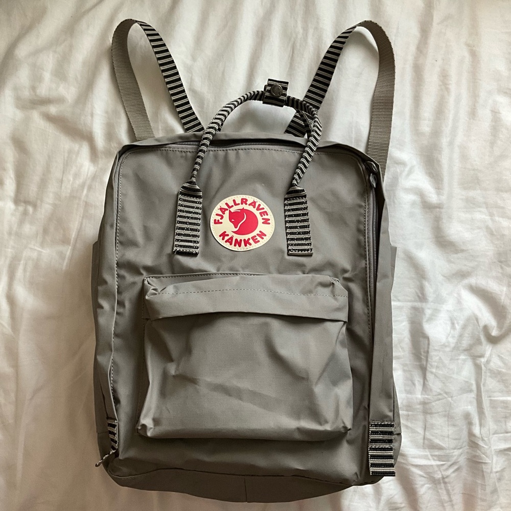 Fjallraven Kånken Backpack in Gray